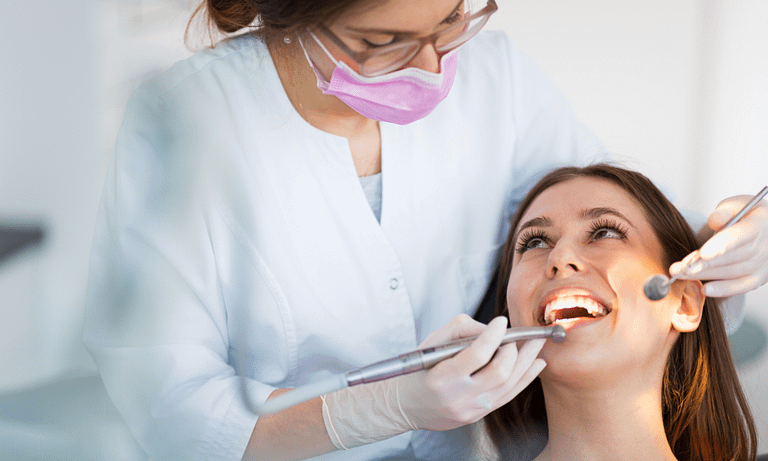 dentista especialista em periodontia